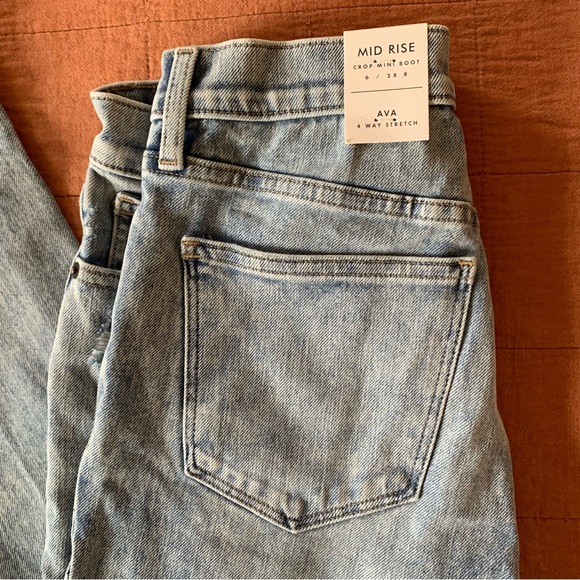 Lucky Brand Brooklyn Mid Rise Ava Crop Mini Boot - Picture 11 of 16